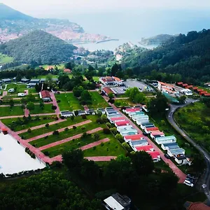 Camping & Leagi, Mendexa